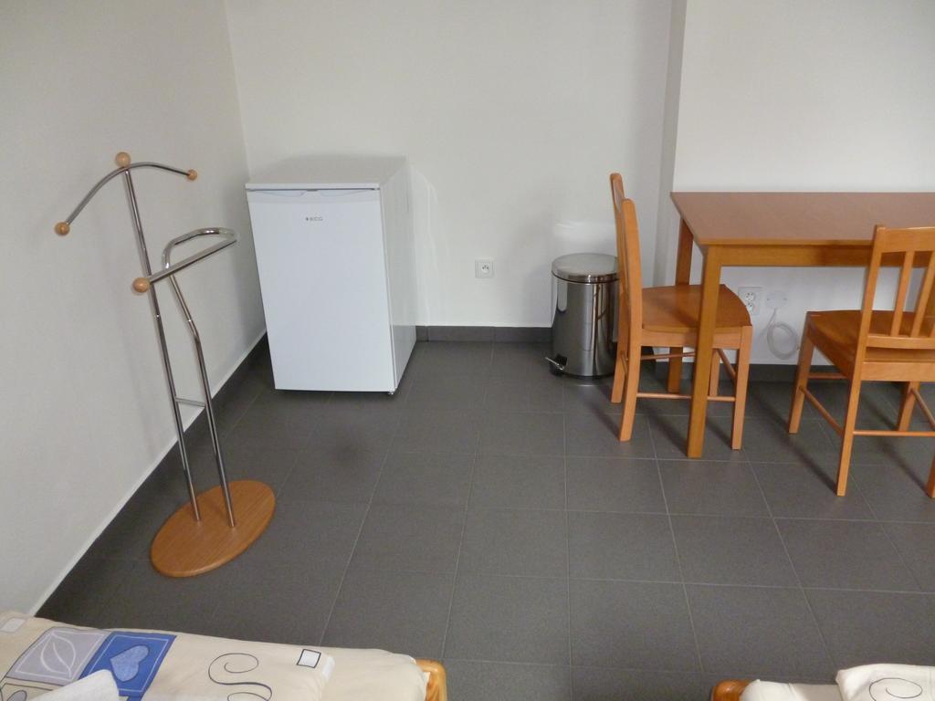 Penzion Na Podlesi Ve Zlate Korune Zlatá Koruna エクステリア 写真
